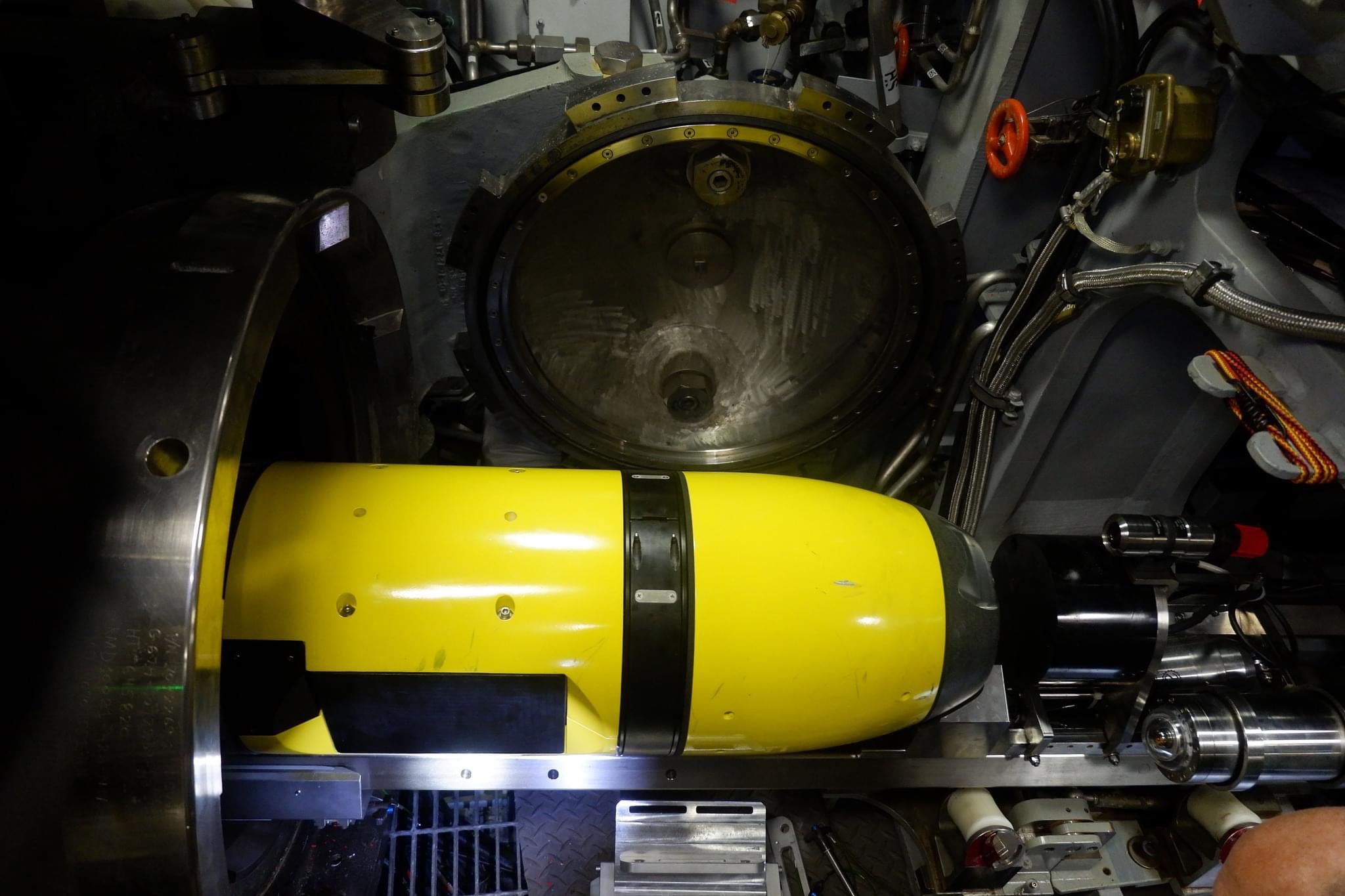 USS-Delaware-SSN-791-UUV.jpg